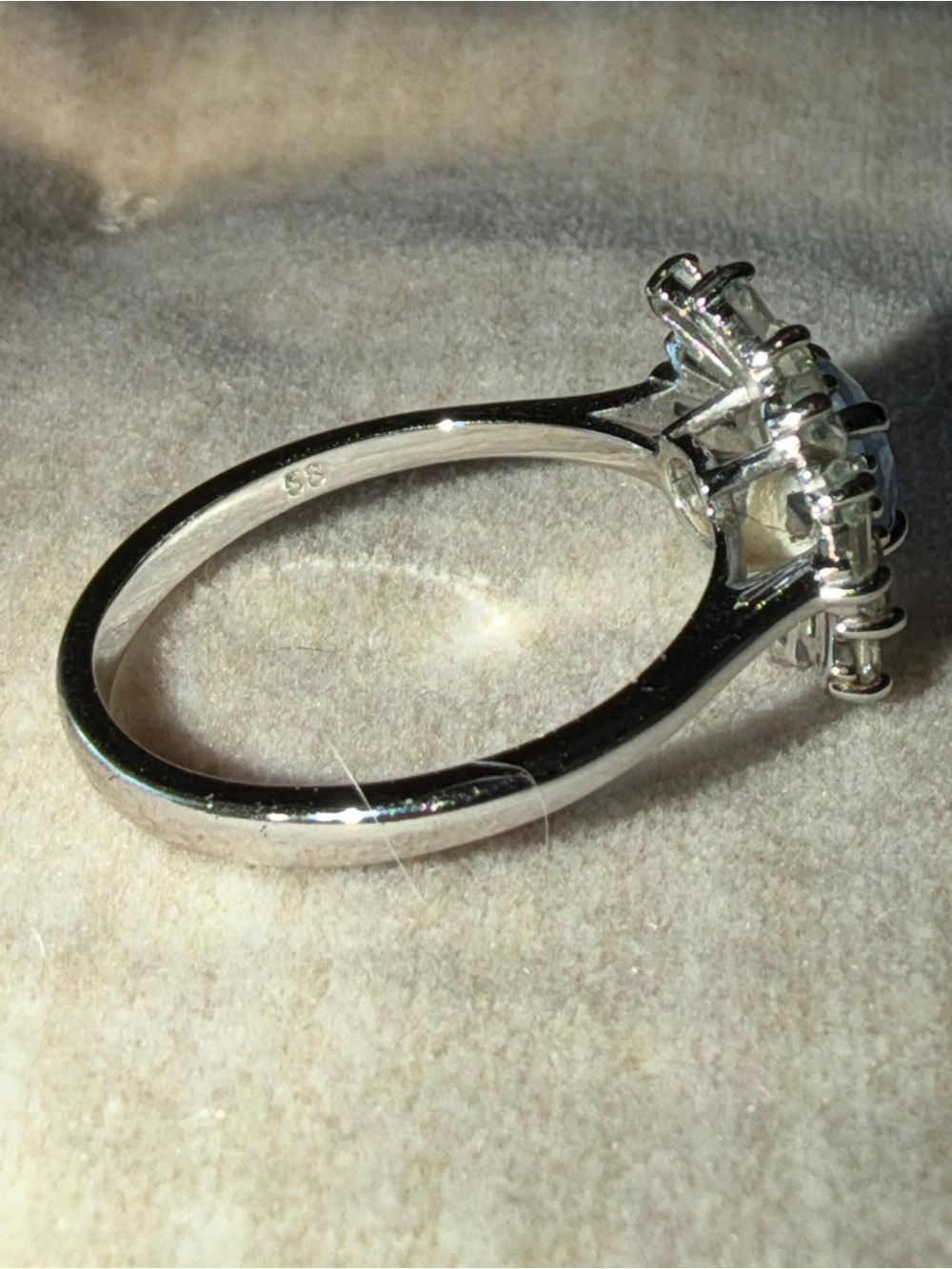 Swarovski Sunshine Ring - Picture 6 of 6